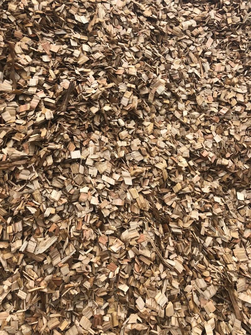 贺州各县各区收购桉木片,按湿吨现金结算#木材 #桉树 #木片 - 抖音